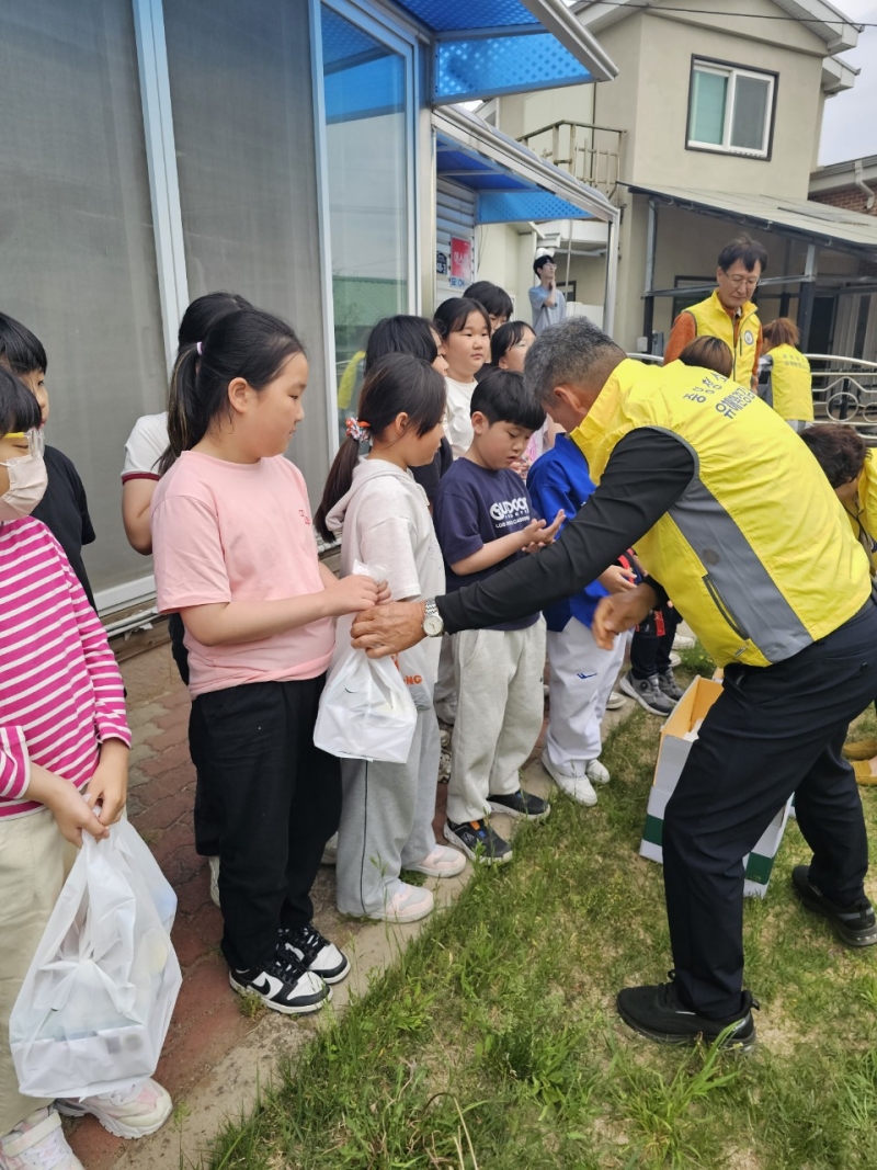 중앙청소년유해환경감시단_사진_20250509_6.jpg