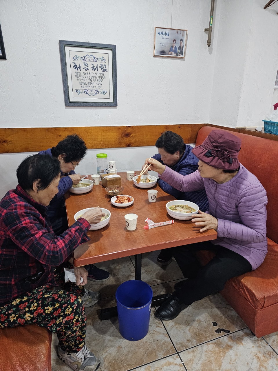 효 국수봉사회_사진_20240322_32.jpg