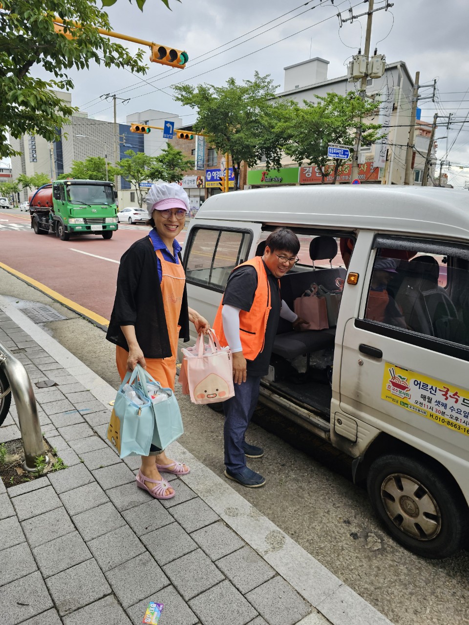 효 국수봉사회_사진_20240704_36.jpg