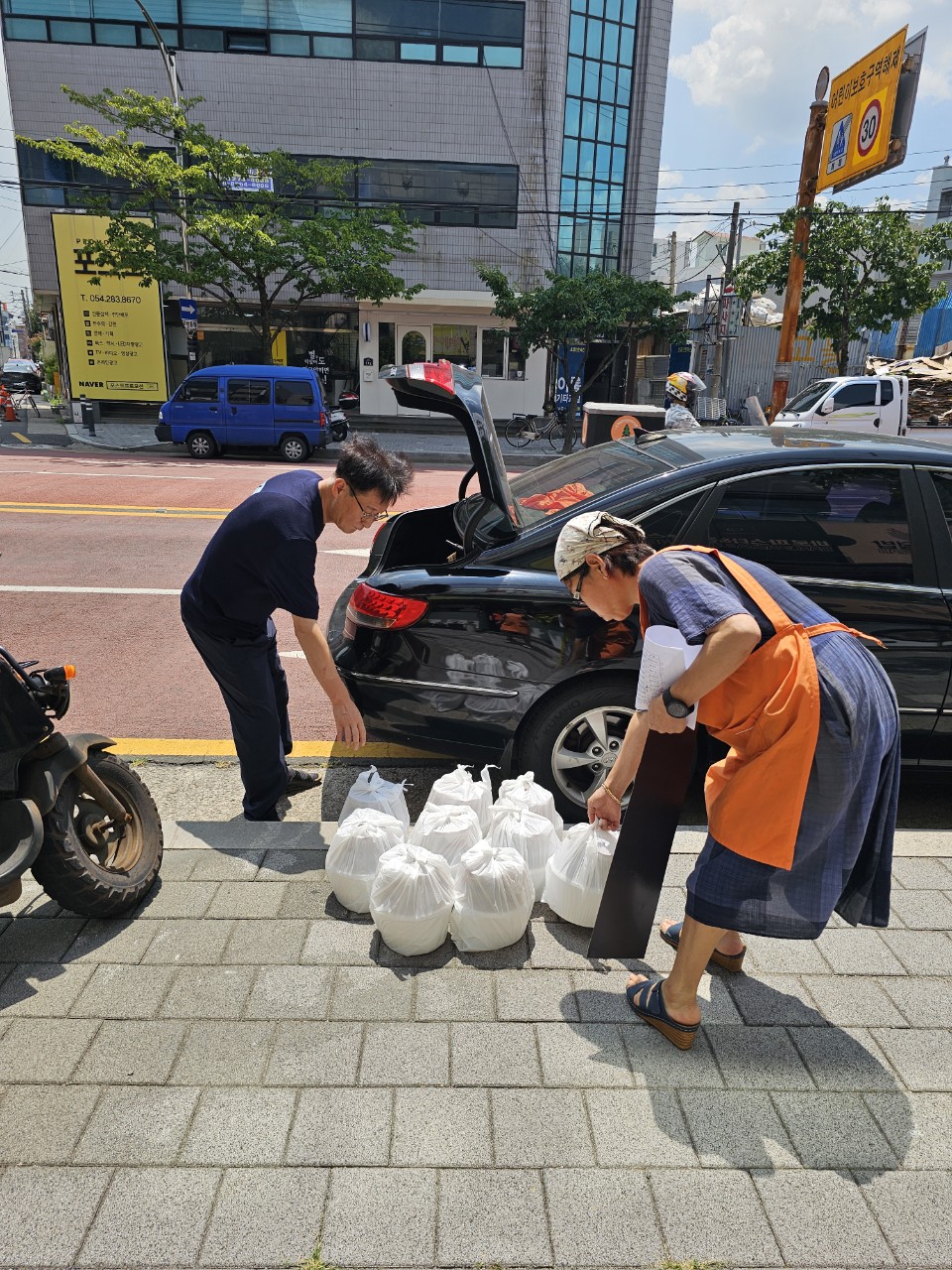 효 국수봉사회_사진_20240808_31.jpg