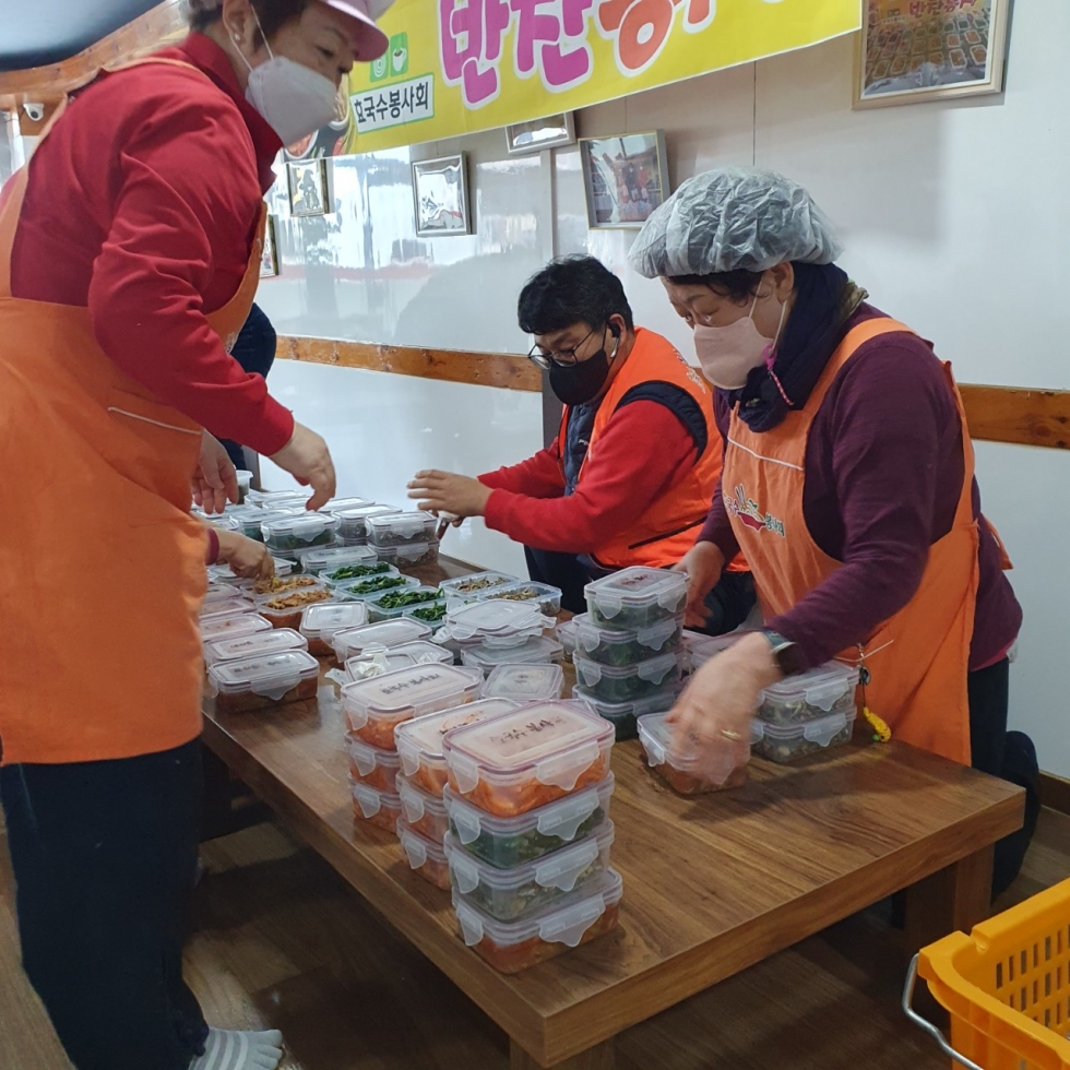 효 국수봉사회_사진_20230105_26.jpg