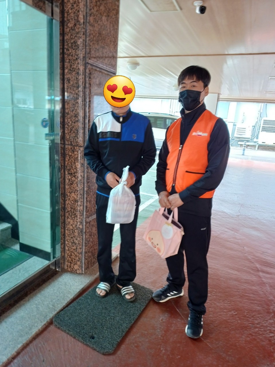 효 국수봉사회_사진_20230301_37.jpg