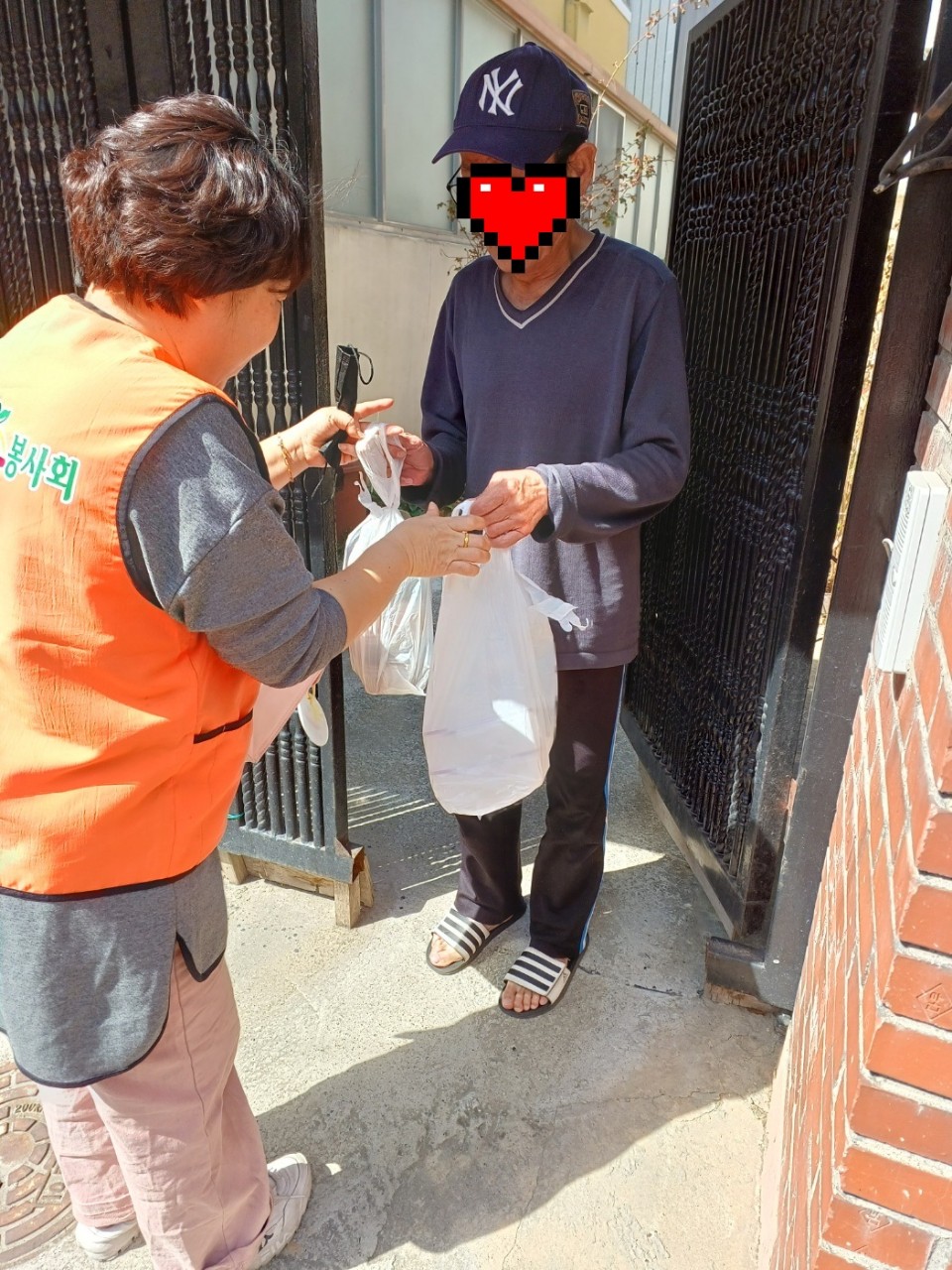 효 국수봉사회_사진_20230315_52.jpg