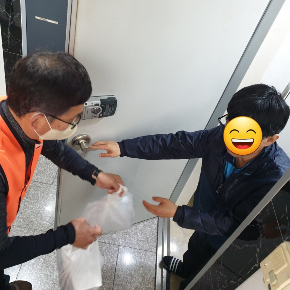 효 국수봉사회_사진_20230406_37.jpg