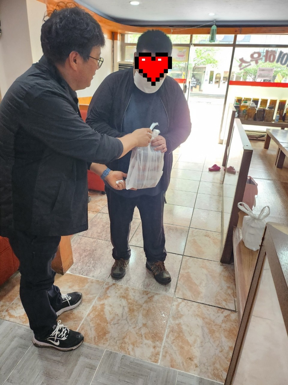 효 국수봉사회_사진_20230420_38.jpg