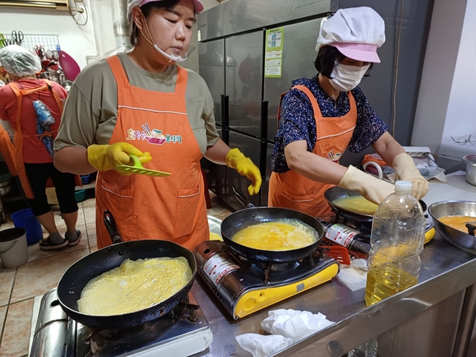 효 국수봉사회_사진_20230817_2.jpg