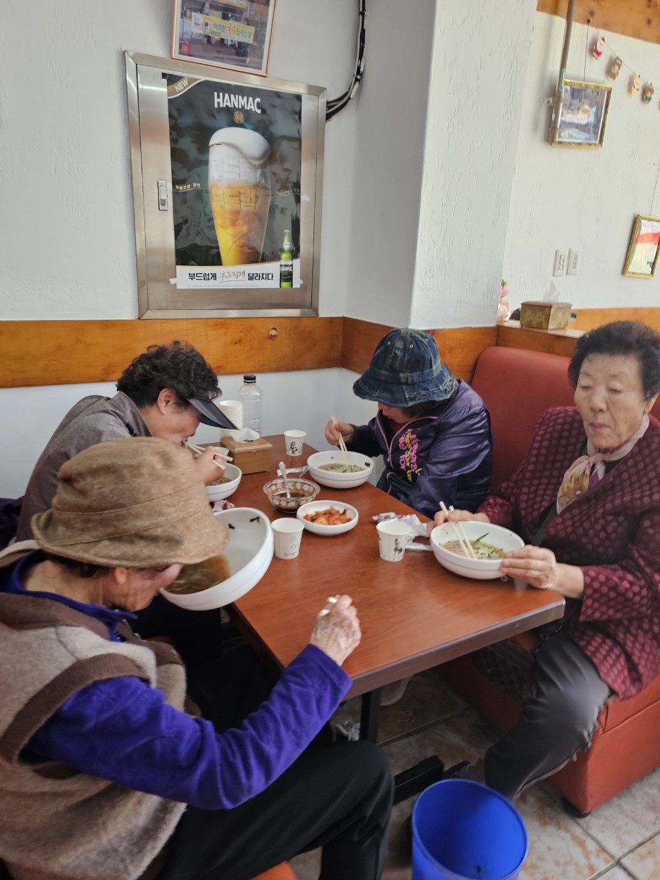 효 국수봉사회_사진_20231019_28.jpg