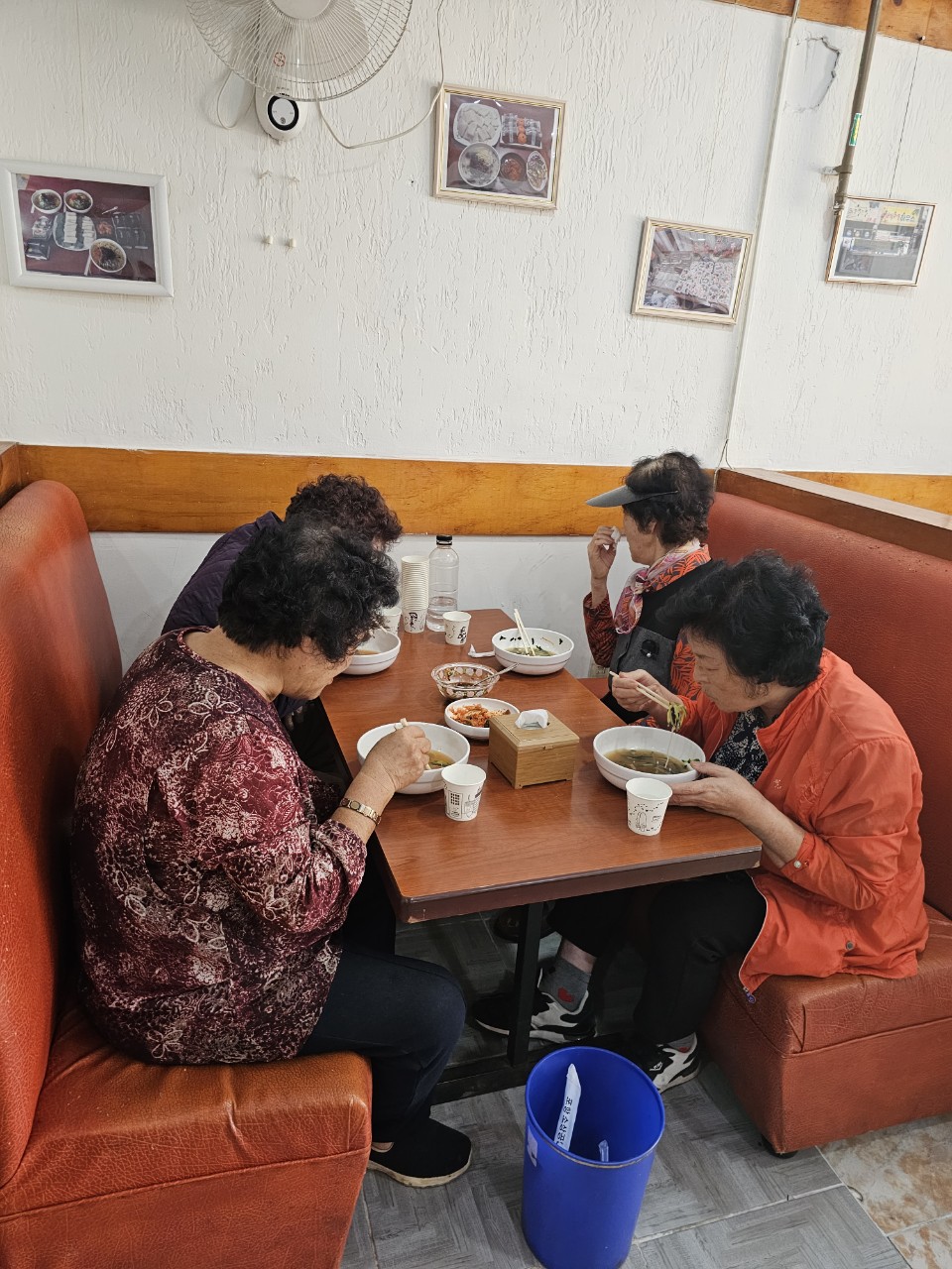 효 국수봉사회_사진_20231019_29.jpg