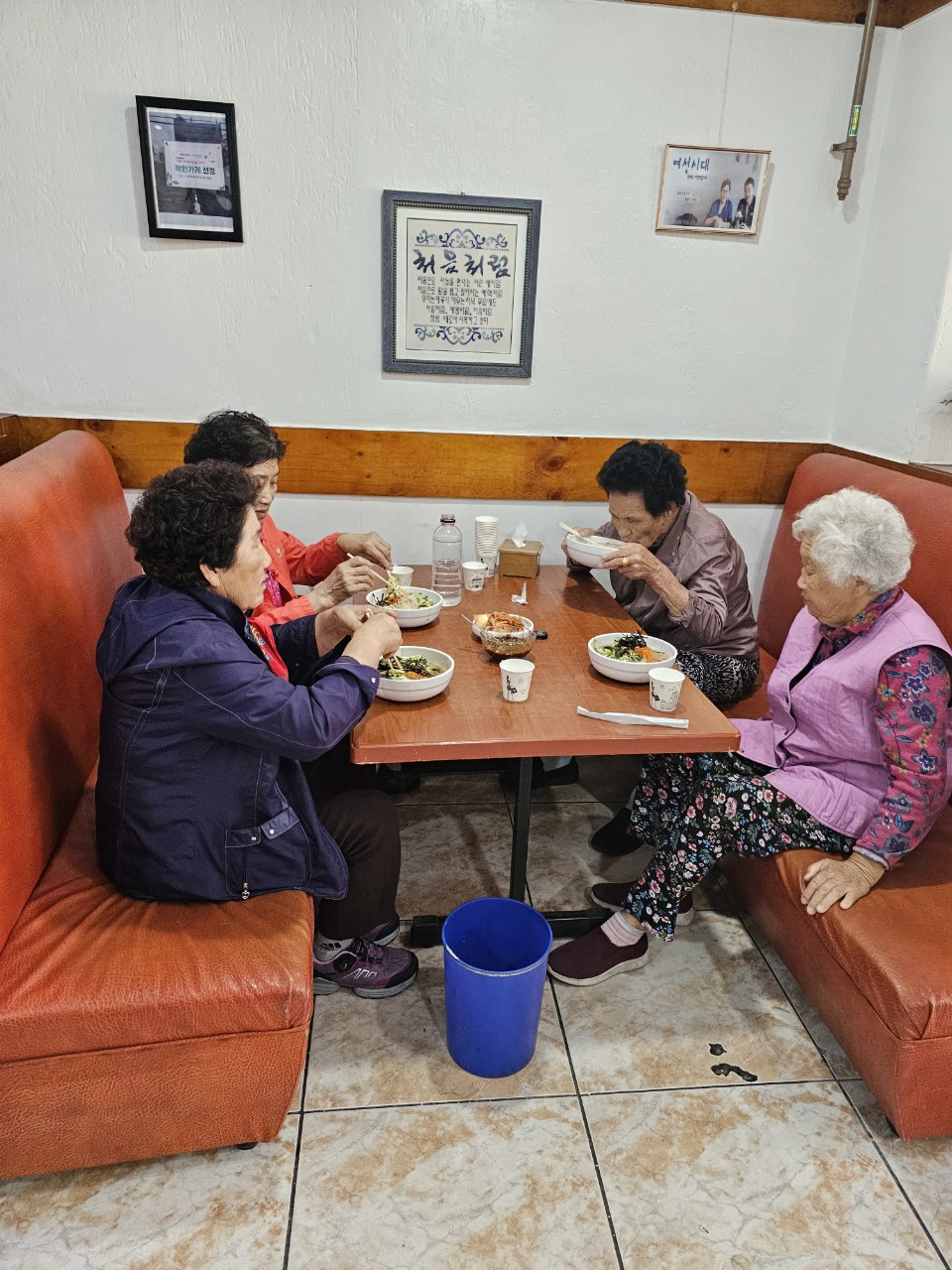 효 국수봉사회_사진_20231019_34.jpg