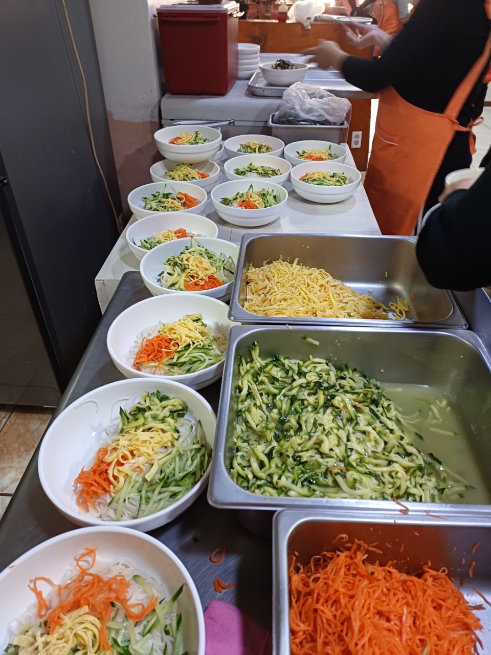 효 국수봉사회_사진_20231019_12.jpg