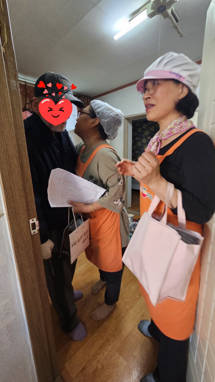 효 국수봉사회_사진_20231102_62.jpg