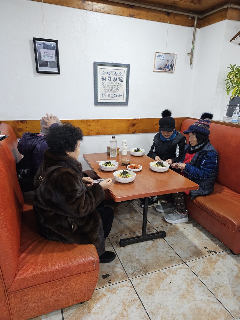 효 국수봉사회_사진_20231221_20.jpg