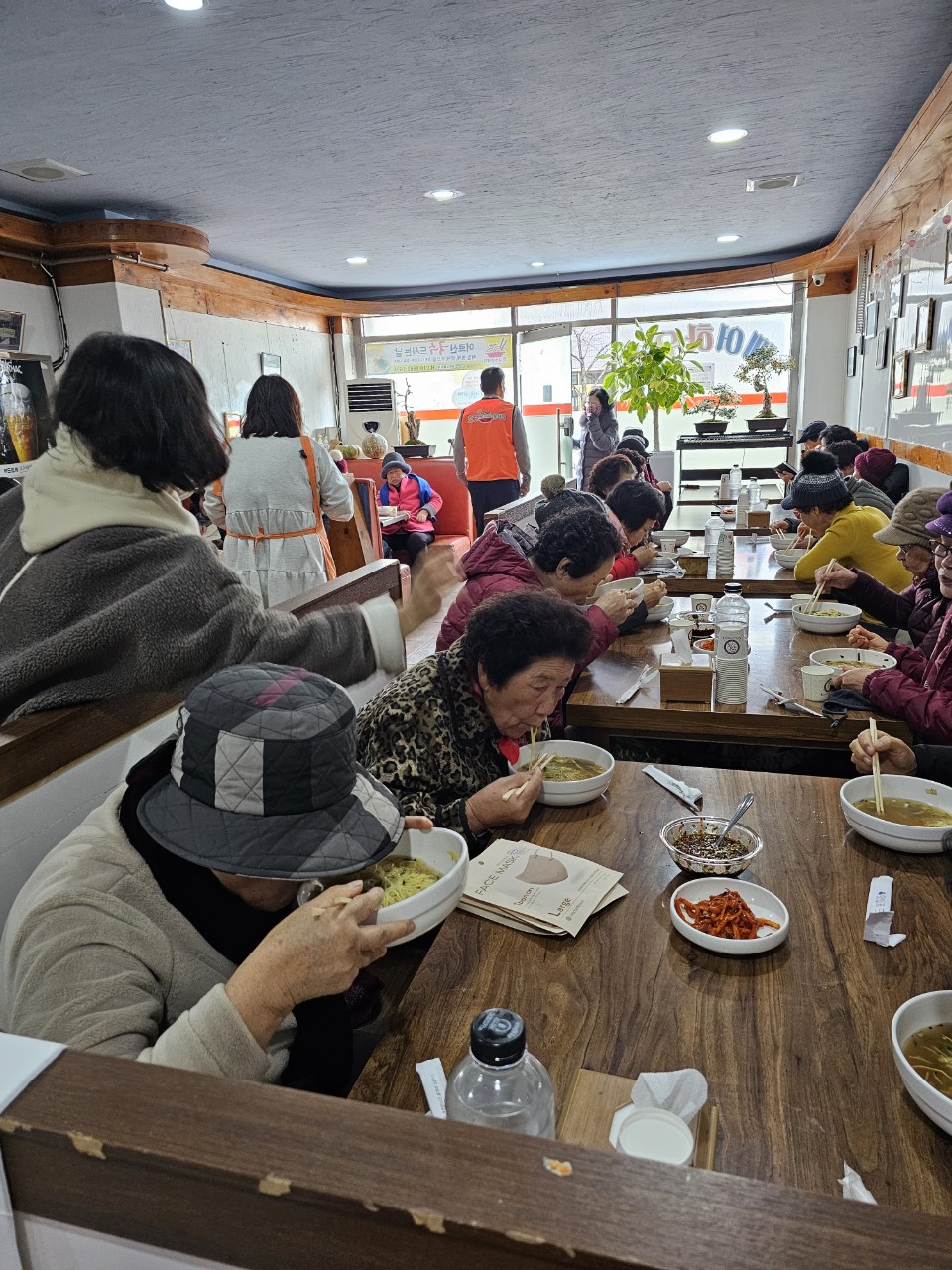 효 국수봉사회_사진_20231221_22.jpg